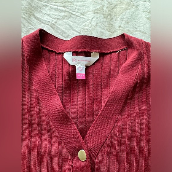 two piece skirt set - Picture 2 of 5